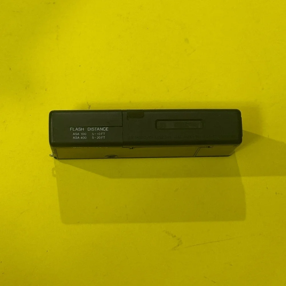Sears‎ Easi Load 310 110 Film Camera Flash Vintage 1970s Japan Black Brown
